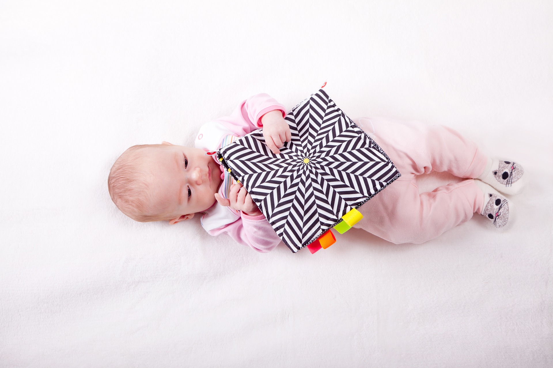 the-little-girl-3045364_1920 the-little-girl-3045364_1920
